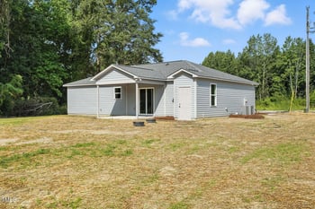 8670 Green Path Rd, Dunn, NC 28334
