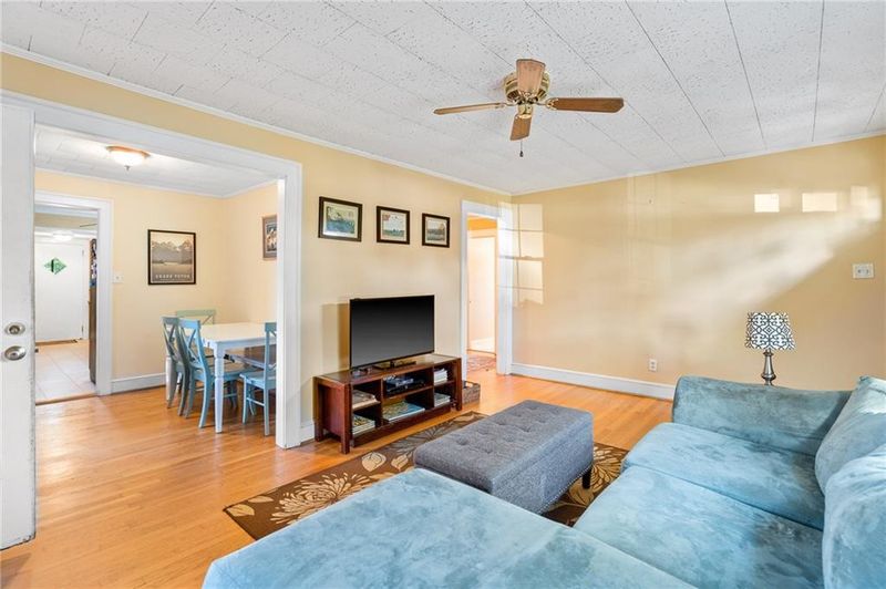 869 W Old Glencoe Rd, Burlington, NC 27217