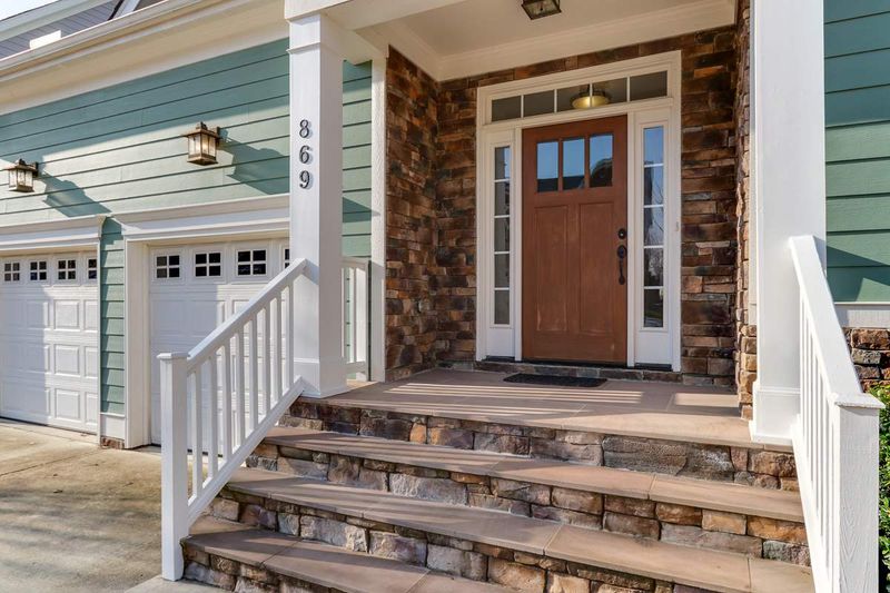 869 Vandalia Dr, Cary, NC 27519
