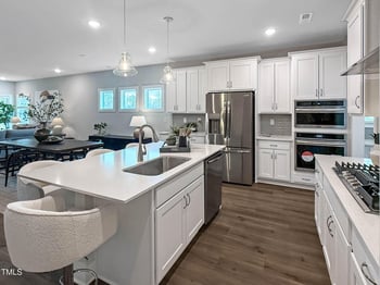 87 Addison Pond Ct, Zebulon, NC 27597