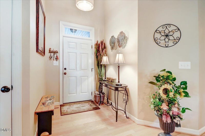 87 Anderby Dr, Clayton, NC 27527