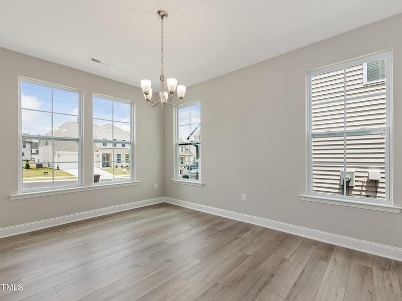 87 Appleseed Dr, Lillington, NC 27546