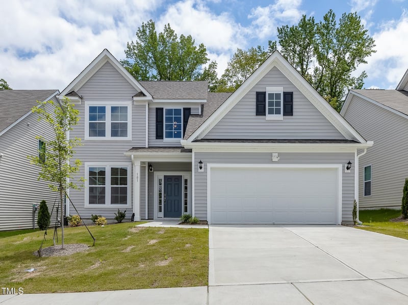 87 Appleseed Dr, Lillington, NC 27546