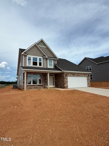 87 Appleseed Dr, Lillington, NC 27546