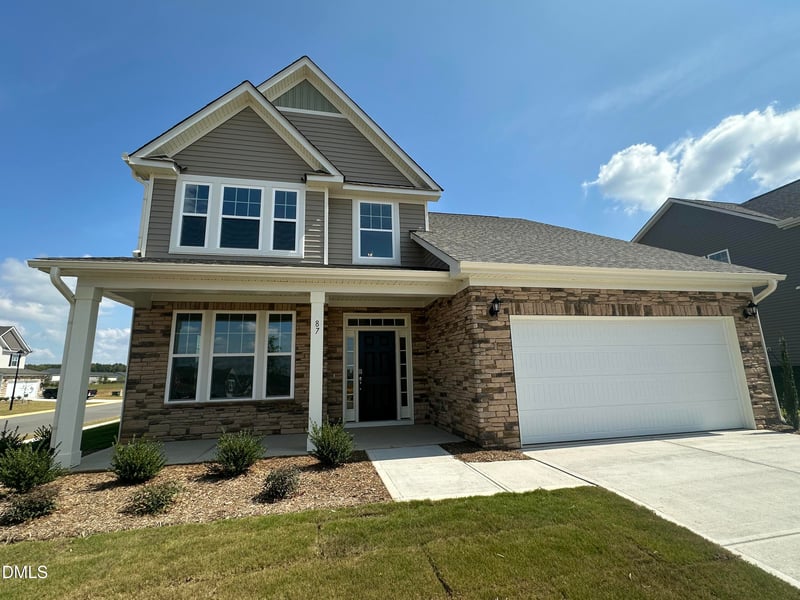 87 Appleseed Dr, Lillington, NC 27546