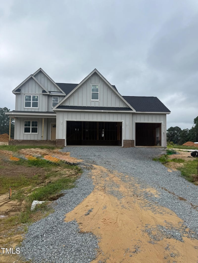 87 Croatoke Ct, Angier, NC 27501