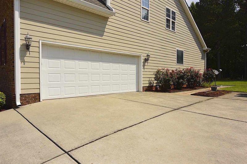87 Dory Ln, Clayton, NC 27520