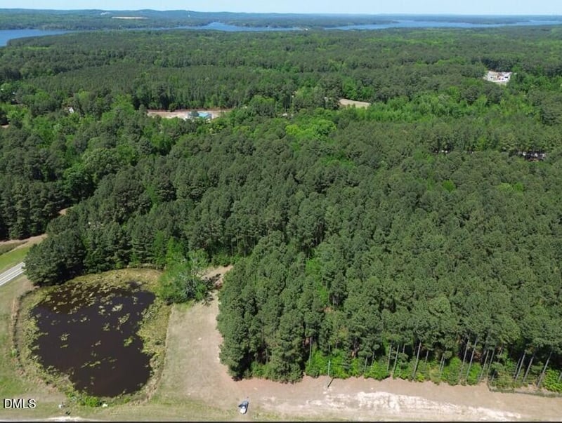 87 Hortons Pond Rd, Apex, NC 27523