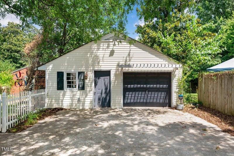 87 Poplar St, Angier, NC 27501