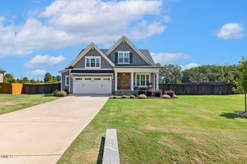 87 Prince Place Dr, Fuquay Varina, NC 27526