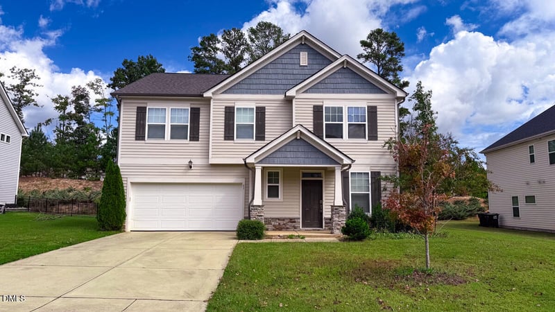 87 Ravano Dr, Clayton, NC 27527