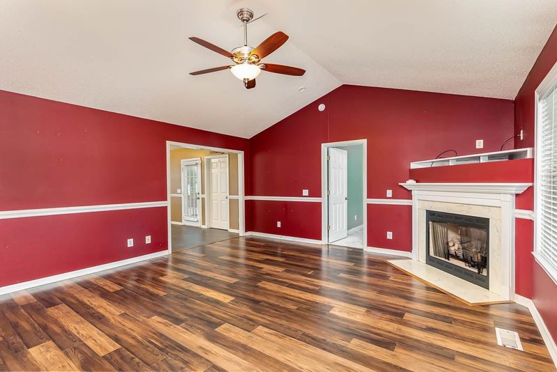87 Rose Ct, Benson, NC 27504