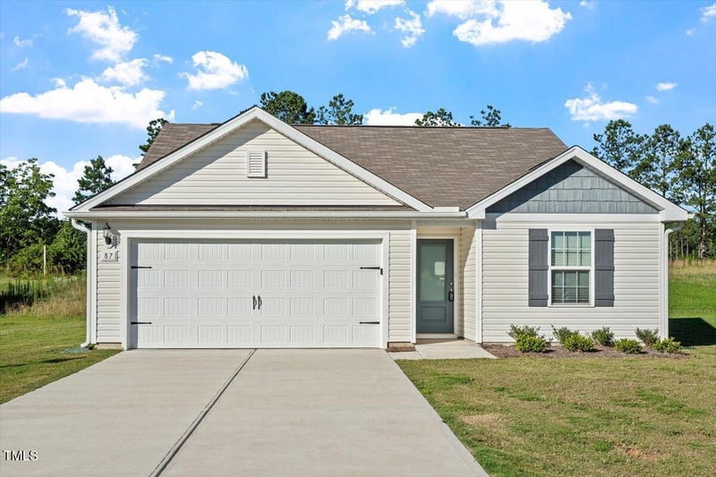 87 Royal Meadow Dr, Angier, NC 27501