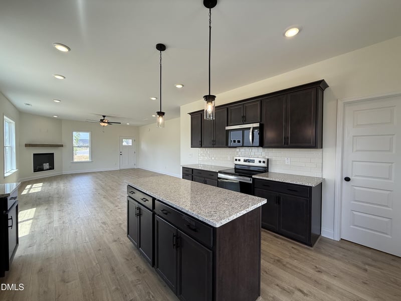 87 Sundrops Trl, Dunn, NC 28334