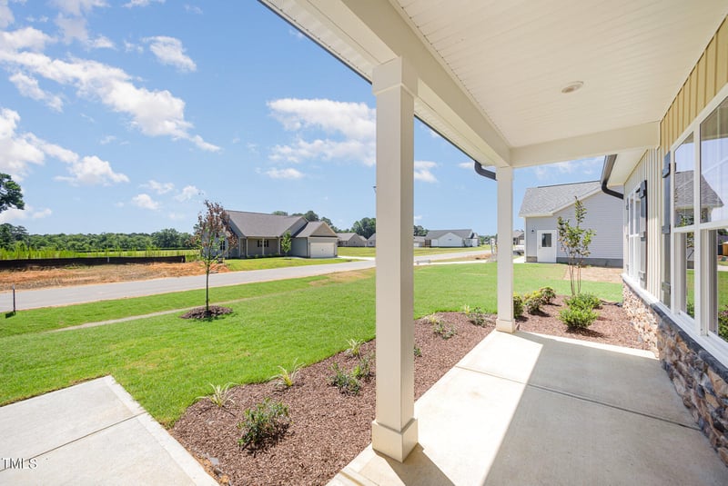 87 Tee Dr, Selma, NC 27576