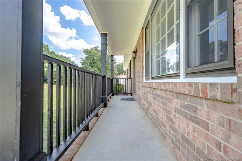 870 Bedrock Dr, Fayetteville, NC 28303