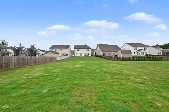 870 Golden Plum Ln, Zebulon, NC 27597