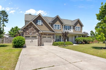 870 Kentucky Derby Ln, Lillington, NC 27546