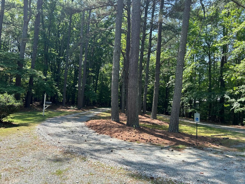 870 Weaver Dairy Rd, Chapel Hill, NC 27514