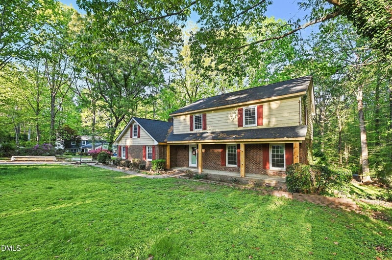 8700 Cliff Top Ct, Raleigh, NC 27613