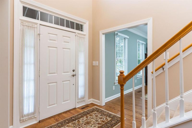 8700 Davishire Dr, Raleigh, NC 27615