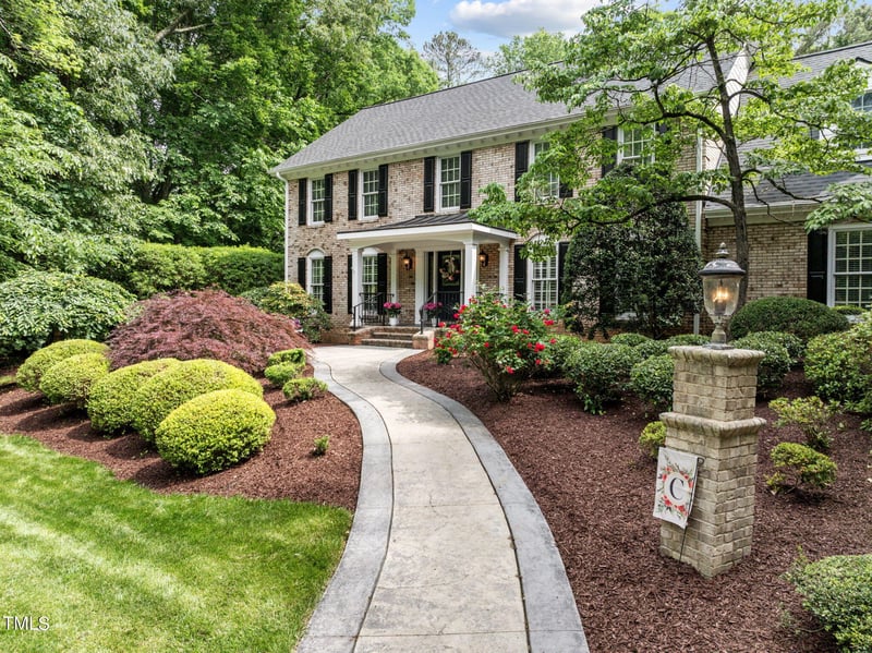 8700 Kings Mill Pl, Raleigh, NC 27615