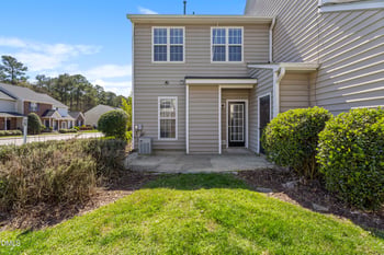8700 Leeds Forest Ln, Raleigh, NC 27615