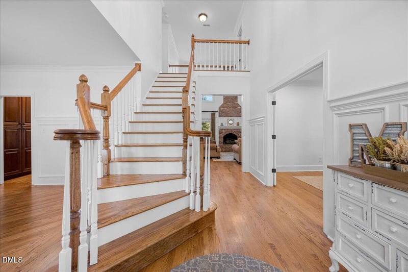 8701 Gleneagles Dr, Raleigh, NC 27613