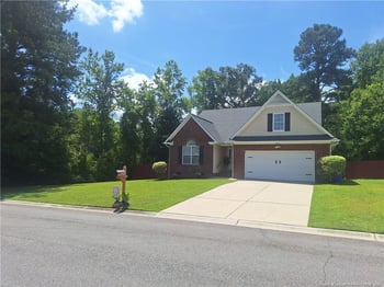 8701 Grouse Run Ln, Fayetteville, NC 28314