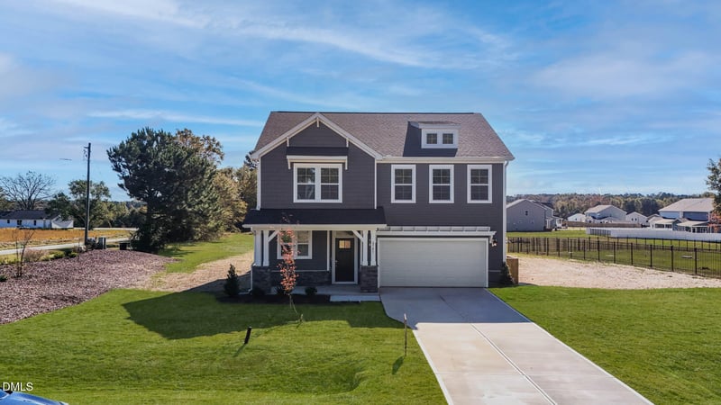 8701 Maxine St, Willow Springs, NC 27592