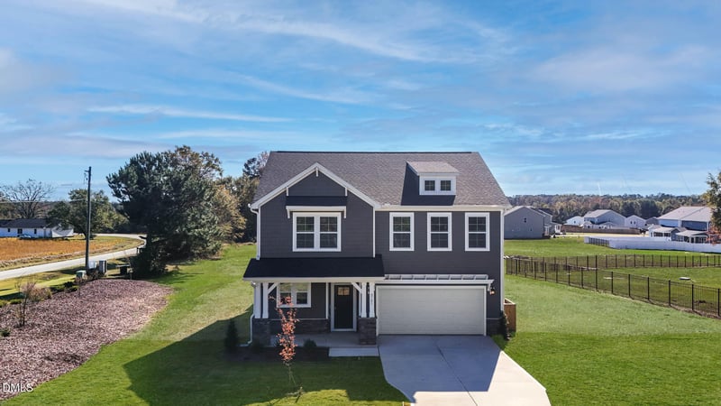 8701 Maxine St, Willow Springs, NC 27592