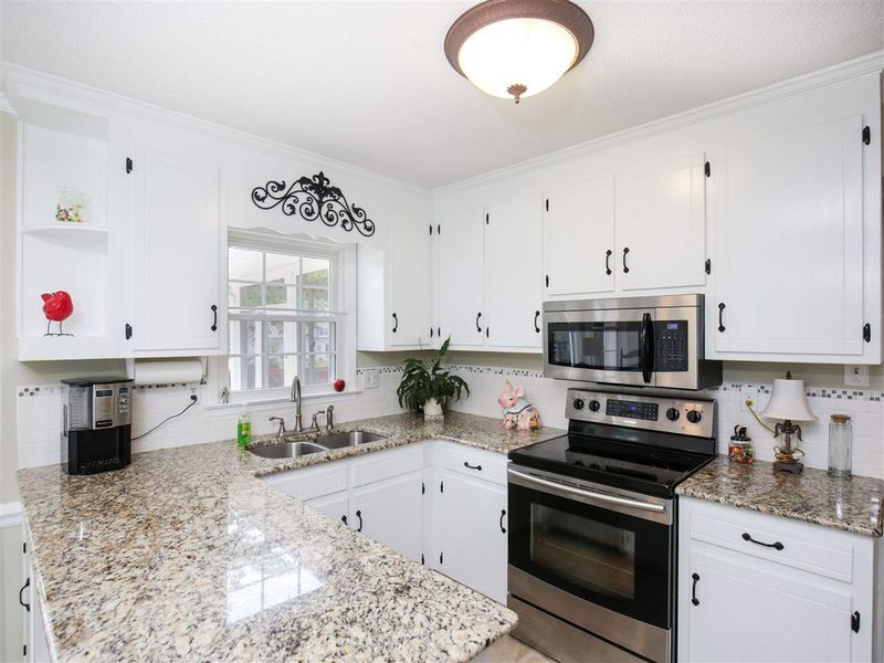 8701 Ray Rd, Raleigh, NC 27613