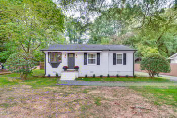 8704 Chapel Hill Rd, Cary, NC 27513