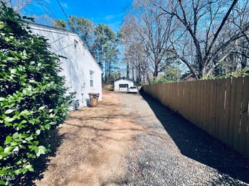 8704 Chapel Hill Rd, Cary, NC 27513