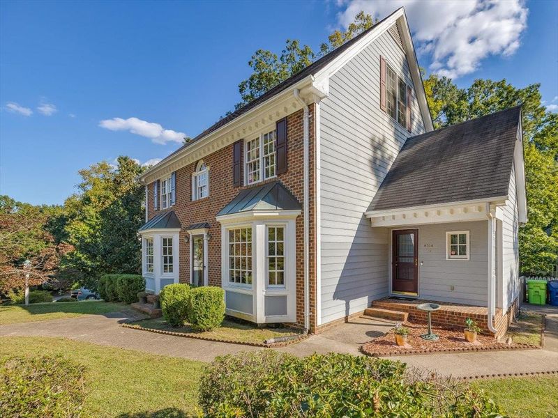 8704 Donnington Dr, Raleigh, NC 27615