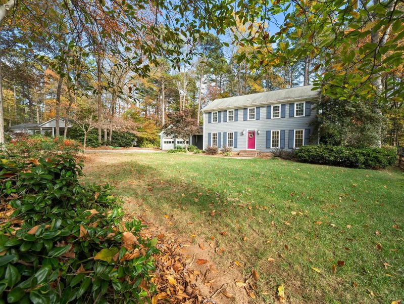 8704 Hidden View Ct, Raleigh, NC 27613