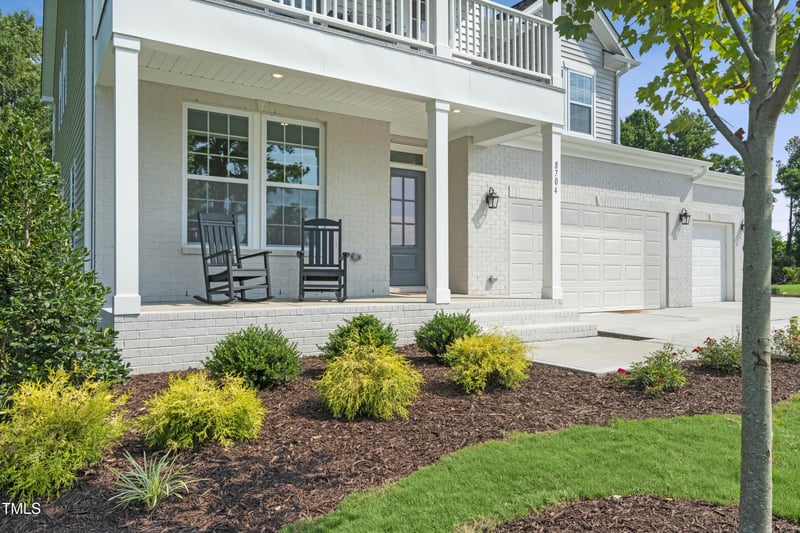 8704 Maxine St, Willow Springs, NC 27592