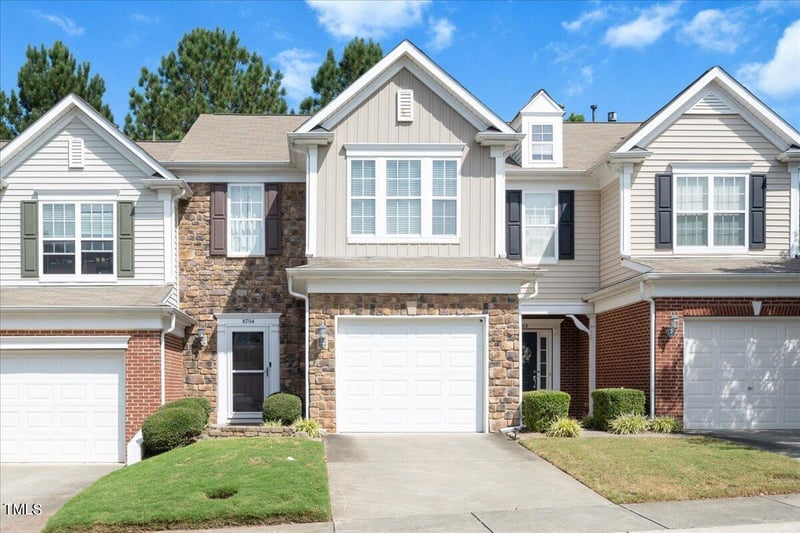 8704 Owl Roost Pl, Raleigh, NC 27617