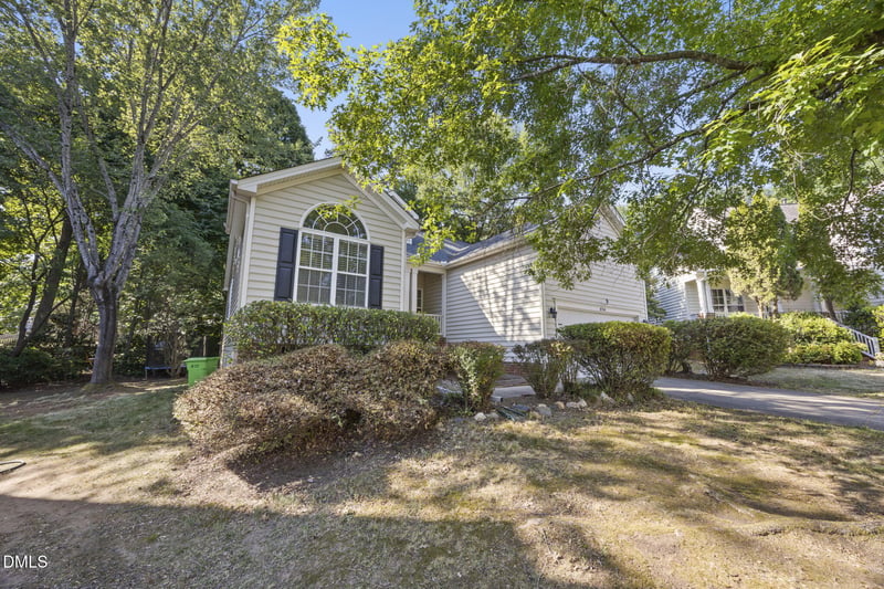 8704 Springhouse Ln, Raleigh, NC 27617
