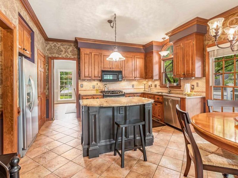 8705 Catamaran Dr, Raleigh, NC 27615
