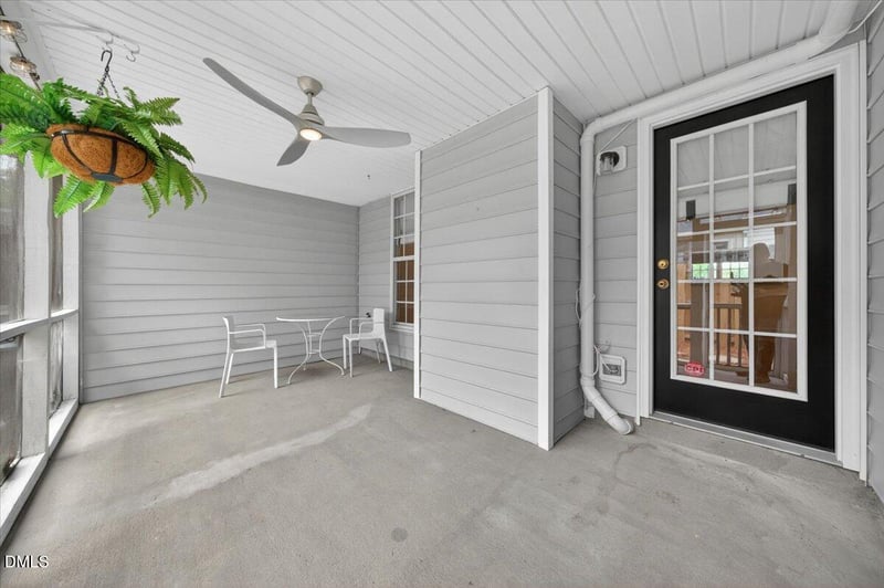 8708 Belford Valley Ln, Raleigh, NC 27615