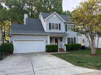 8708 Erinsbrook Dr, Raleigh, NC 27617