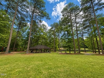 8709 Blakehurst Dr, Raleigh, NC 27617