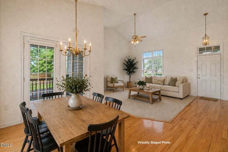 8709 Blakehurst Dr, Raleigh, NC 27617