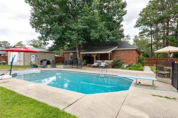 871 Doerun Dr, Fayetteville, NC 28311