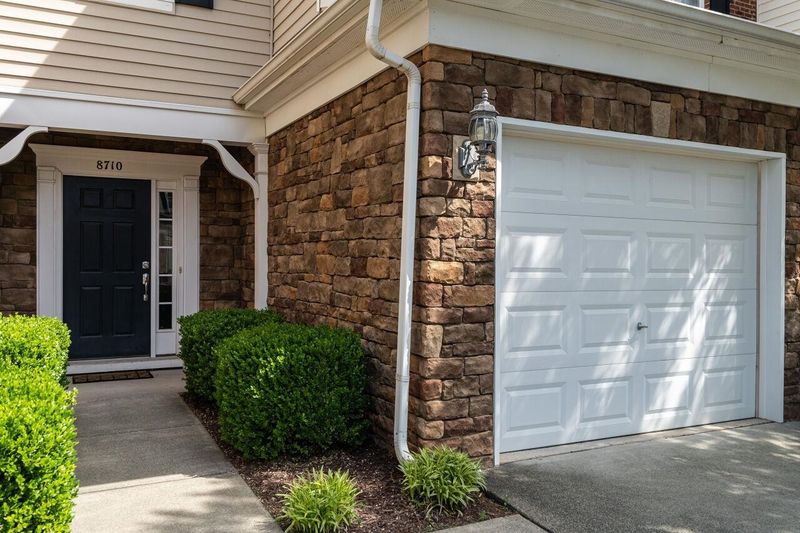 8710 Owl Roost Pl, Raleigh, NC 27617