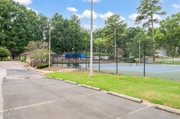 8712 Compass Ln, Raleigh, NC 27615