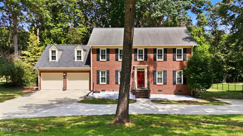 8712 Mariner Dr, Raleigh, NC 27615