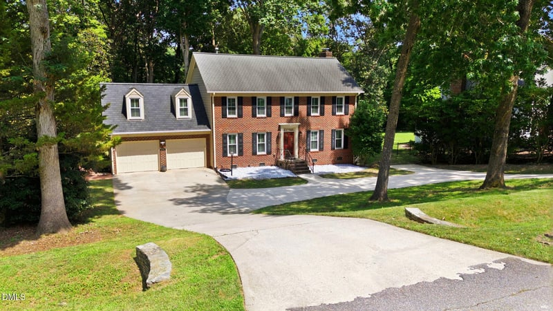 8712 Mariner Dr, Raleigh, NC 27615