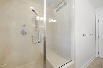 8712 Mariner Dr, Raleigh, NC 27615